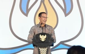 Mahasiswa S1 Kini Tak Perlu Repot Menyusun Skripsi