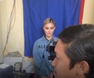 Agnez Mo Urus E-KTP di Kedoya Utara Jakarta Barat