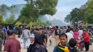 Konflik Lahan di Rempang, Warga Sipil Bentrok dengan Aparat