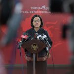 Menkeu Sri Mulyani memberikan keterangan pers, di Kompleks Istana Kepresidenan.