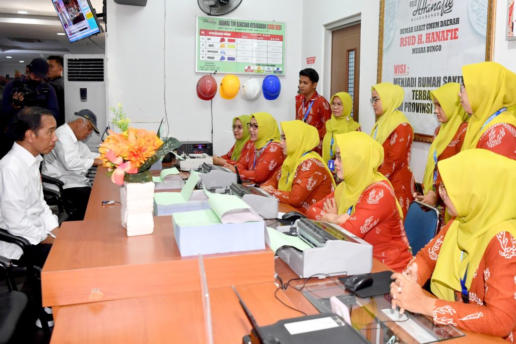 Presiden Jokowi Pastikan Alkes Di RSUD H. Hanafie Muara Bungo Berguna Bagi Masyarakat.