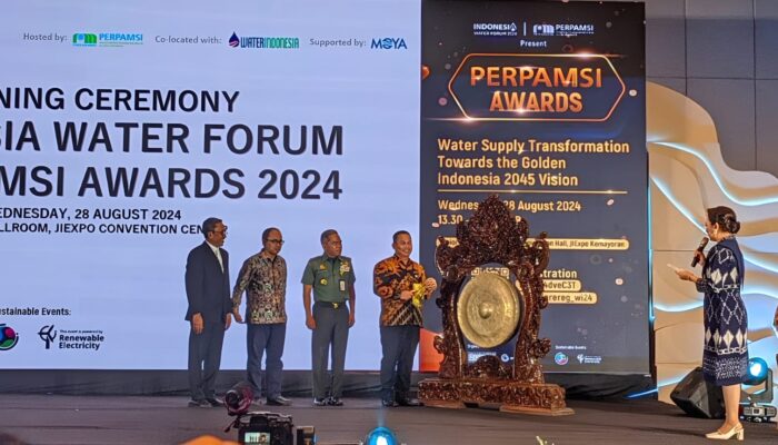 Transformasi Sektor Air Minum Menuju Indonesia Emas 2045