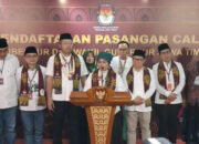 Gus Imin Antar Pasangan Luluk-Lukmanul ke KPU Jatim