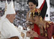 Lyodra Ginting Tampil di Depan Paus Fransiskus: Thank God