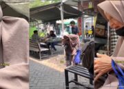 Viral, Nenek Siti Berusia 85 Tahun Berjualan Kaos Kaki Keliling Berharap Ketemu Presiden Prabowo