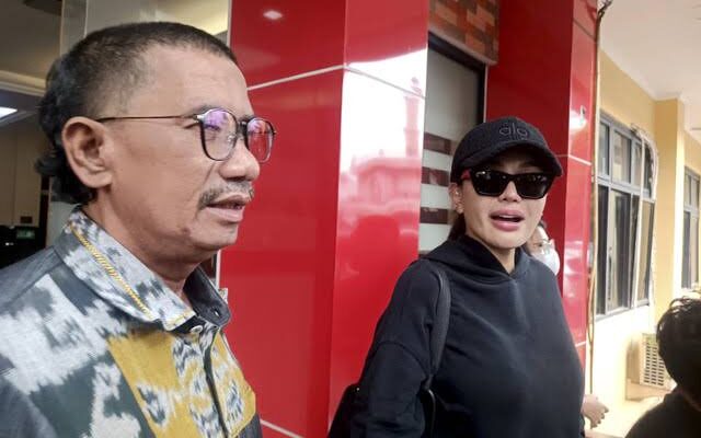 Semakin Panas, Nikita Mirzani Akan Hancurkan Rumah Vadel Setelah Resmi Tersangka