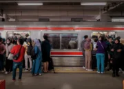 Video Banjir Orang di Stasiun Manggarai Viral di Media Sosial