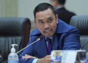 Sahroni Dukung Polisi Pegang Senjata Api saat Bertugas: Tetap Harus Diawasi
