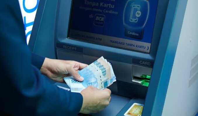 Dapat Uang Palsu dari ATM dan Bank, Kok Bisa? 