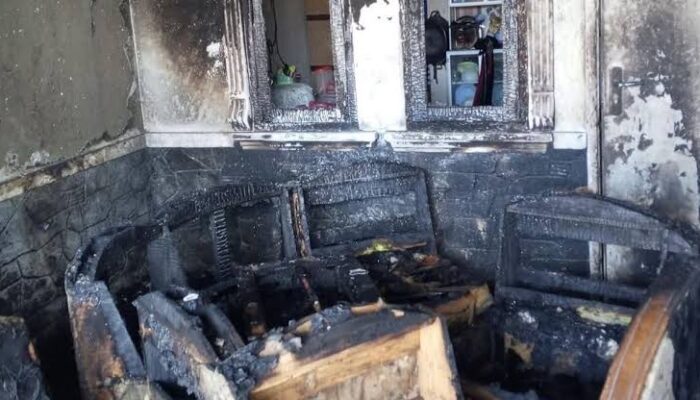 Gegara Putus Cinta, Pria Ini Bakar Rumah Kekasihnya