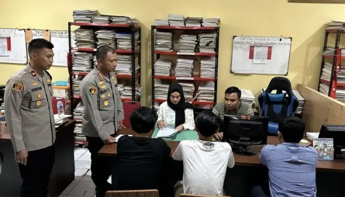 Polisi Tangkap 3 Terduga Pelaku Pelecehan Turis Singapura
