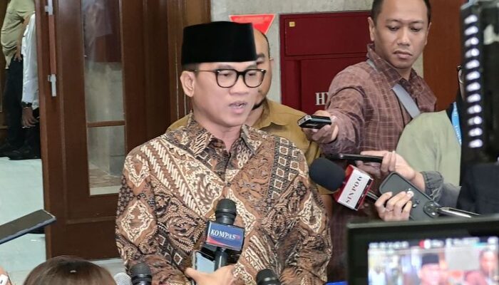 Modus Oknum Kades Selewengkan Dana Desa, Menteri Yandri: Ada yang Main Judi Online