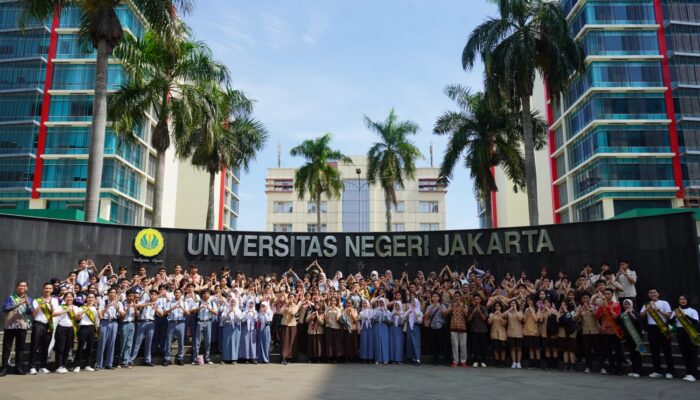 Lebih Dari 2.500 Siswa Hadiri Pameran Pendidikan UNJ 2025