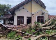 Indramayu Berduka, Puluhan Rumah Rusak Diterjang Puting Beliung