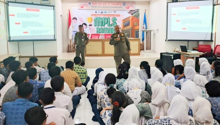 Satpol PP Jaksel Ajak Peserta Didik Baru Cinta Tanah Air