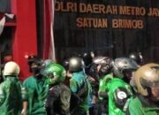 Massa Ojol Geruduk Mako Brimob Kwitang Usai Driver Terlindas Rantis