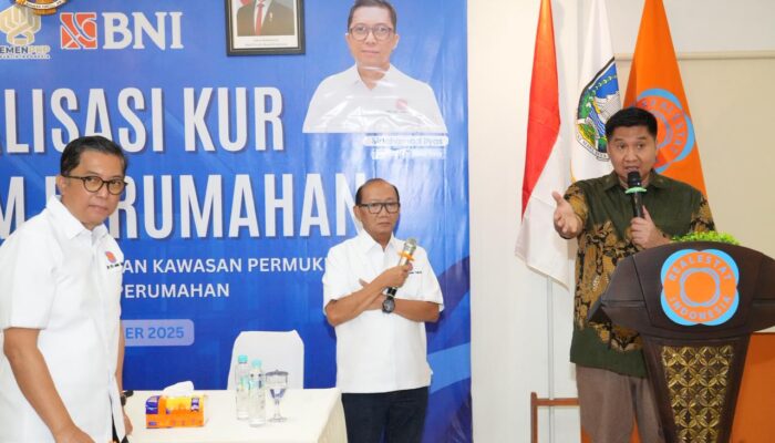Tinjau Program BSPS di Surabaya, Menteri PKP Alokasikan 200 Unit BSPS dan Pembangunan Rusun untuk MBR di Tahun 2026