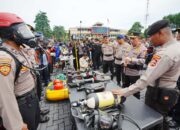 Kapolri Tinjau Sarana dan Prasarana pada Apel Kesiapsiagaan Tanggap Bencana di Mako Brimob