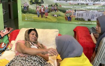 Lewat Cerita dan Berkebun, Lansia Panti Jompo Bekasi Temukan Makna dan Kebahagiaan bersama Mahasiswa UI